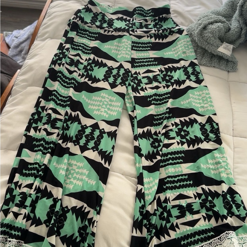 Geometric Patterned Wide-Leg Pants